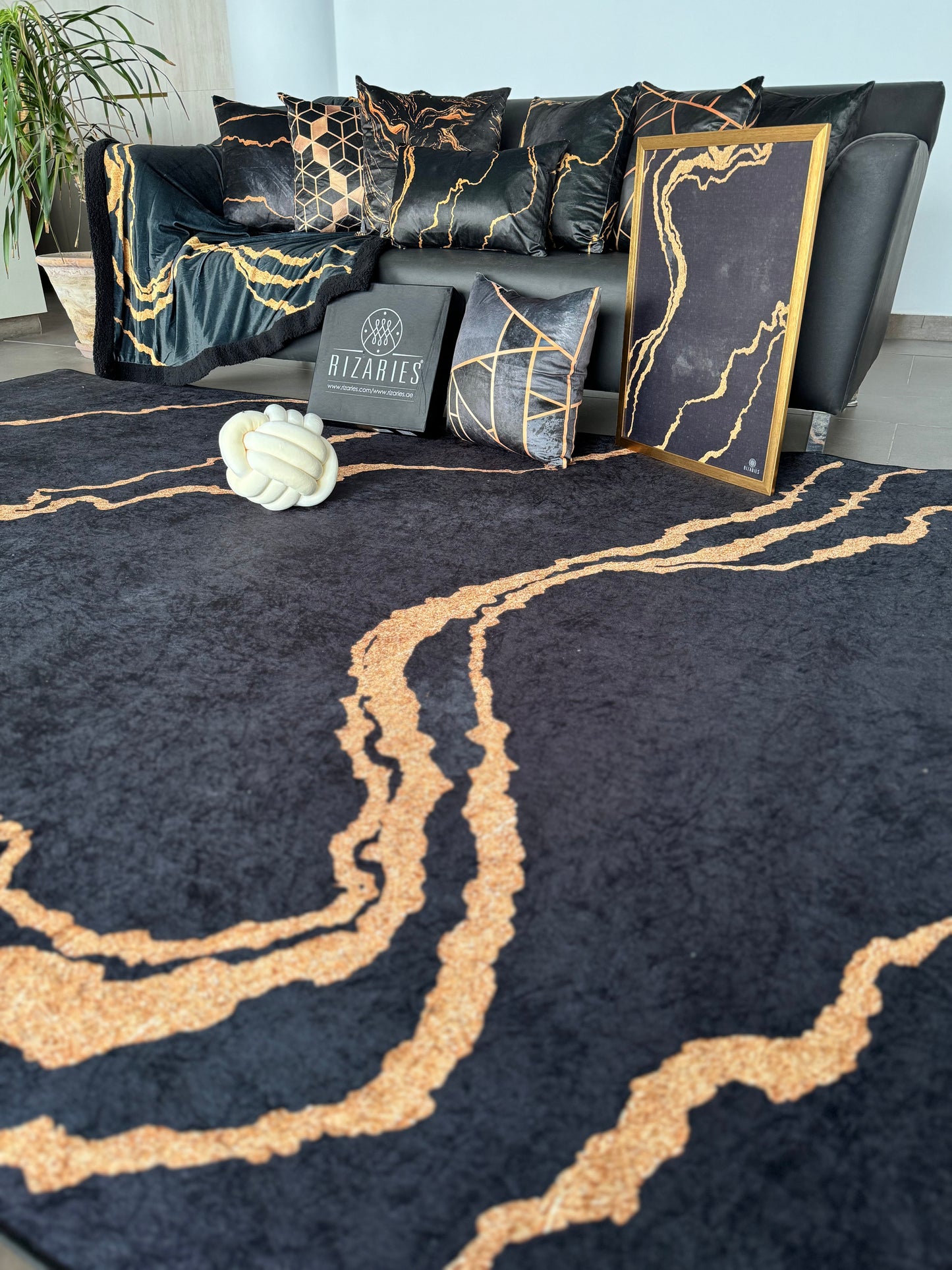 New Black Gold Abstract Centerpiece (Rug)