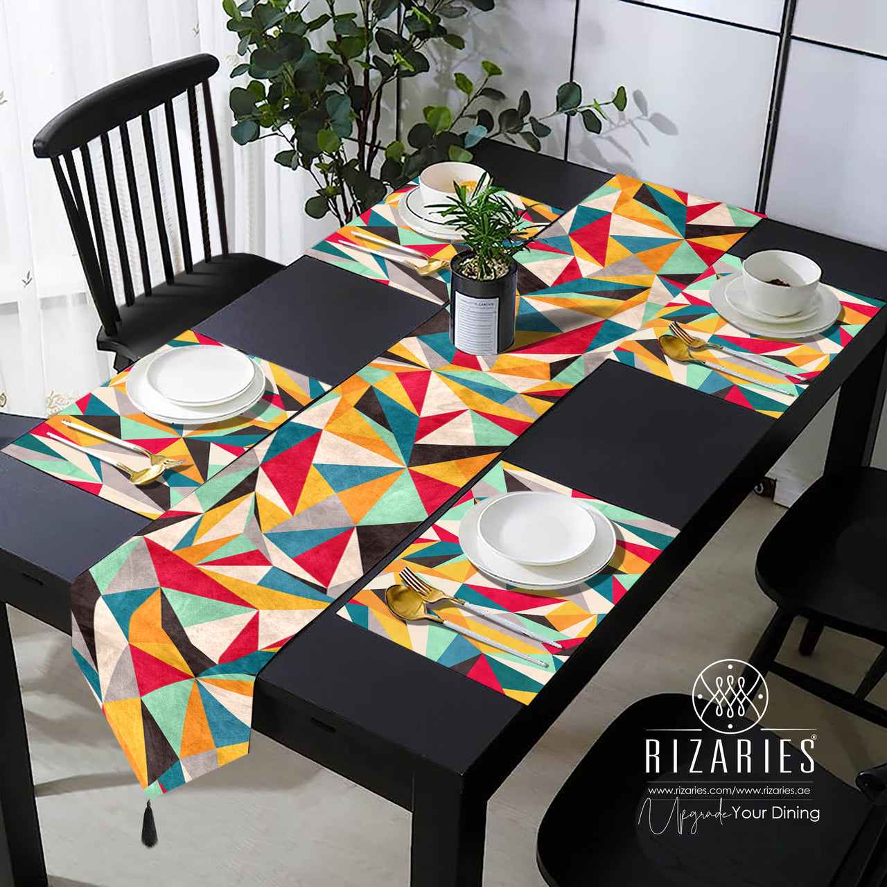 Colorful Geometric Table Style Set