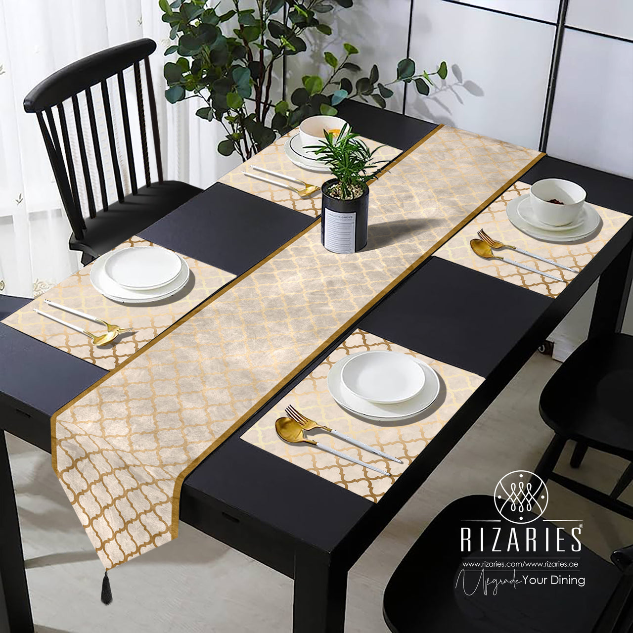Copper Quatrefoil Table Style Set