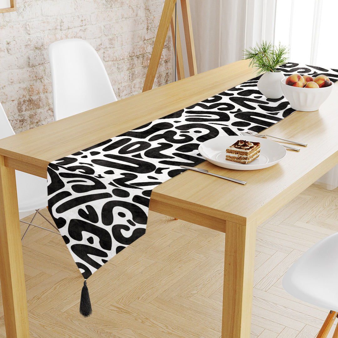 Modern Black White Abstract Table Runner