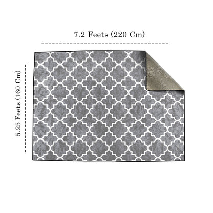 Grey & White Centerpiece (Rug)