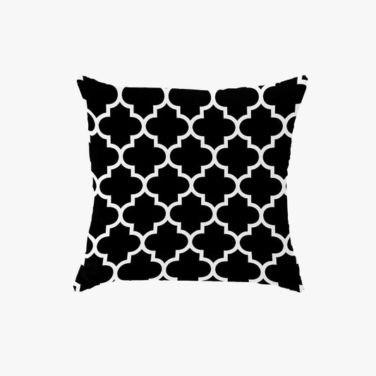 SuperSoft Black & White Quatrefoil